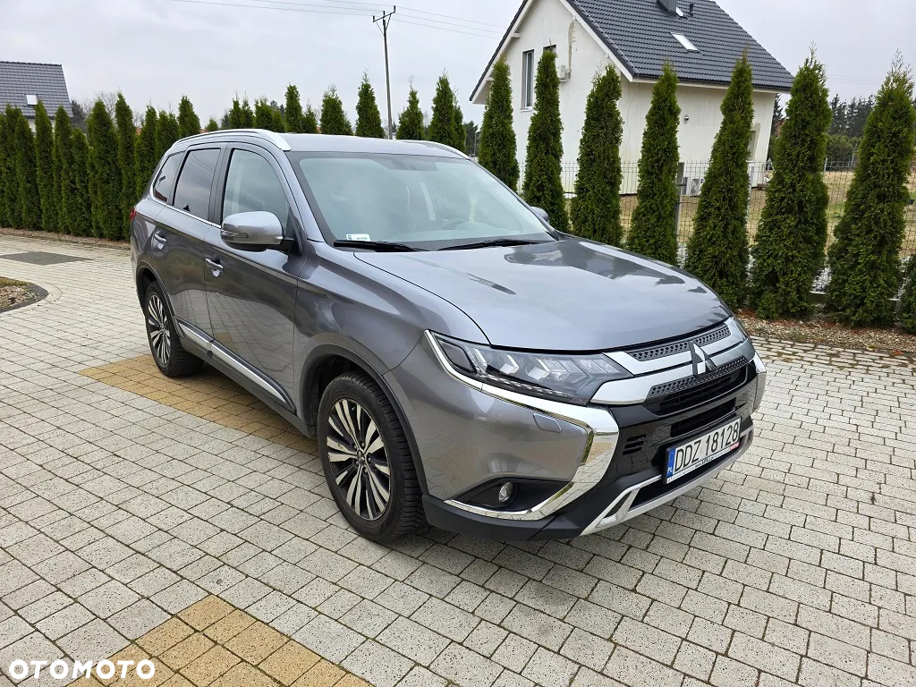 Mitsubishi Outlander 2.0 Intense 2WD CVT - 2