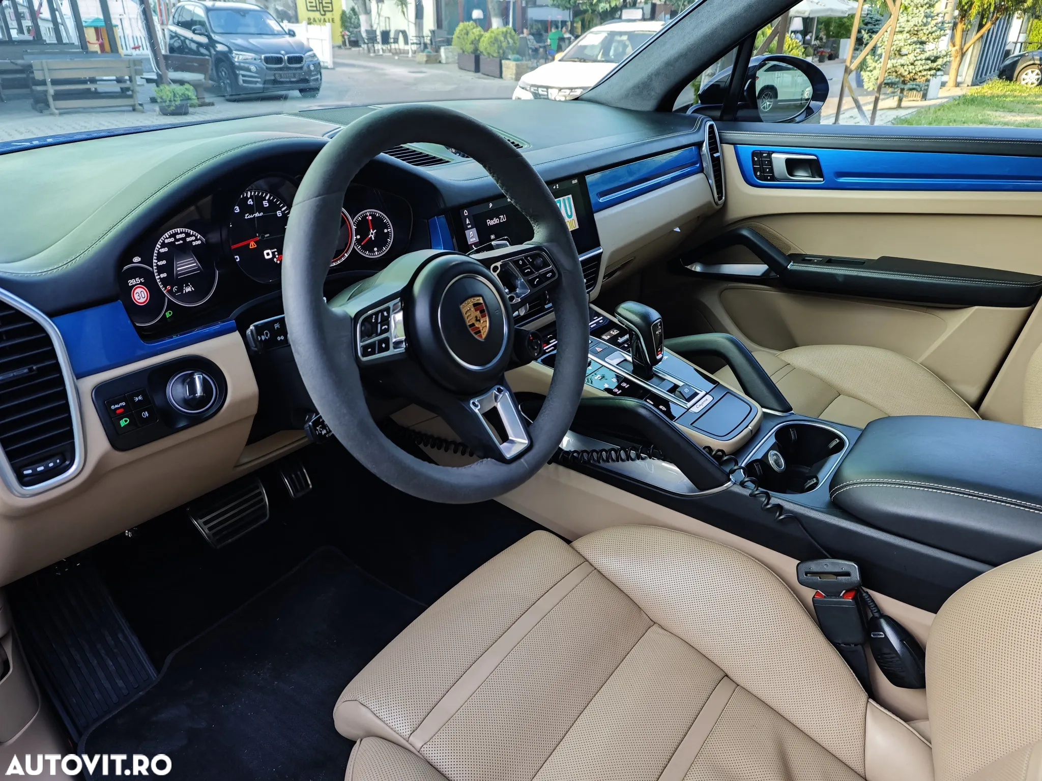 Porsche Cayenne Turbo Tiptronic S - 15