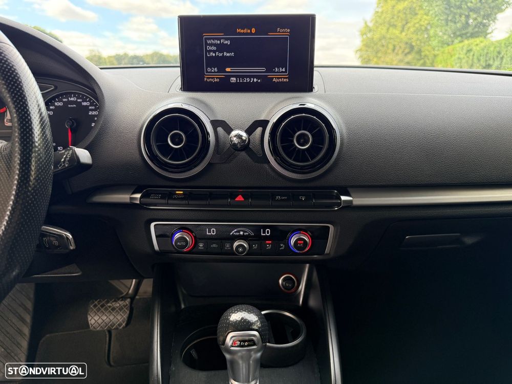 Audi A3 Sportback 1.6 TDI S-line S tronic - 42