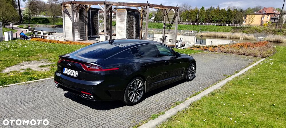 Kia Stinger 2.0 T-GDI GT Line - 4