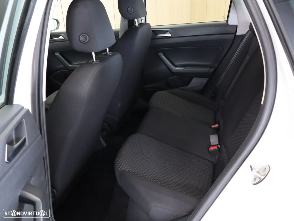 VW Polo 1.0 Confortline - 12