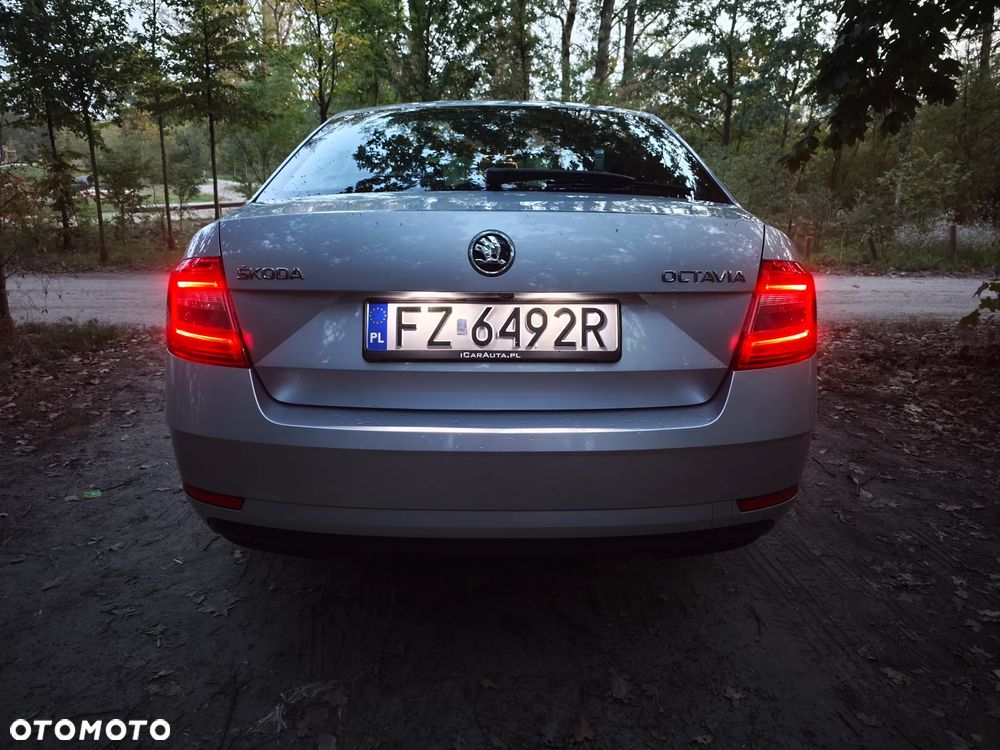 Skoda Octavia - 8