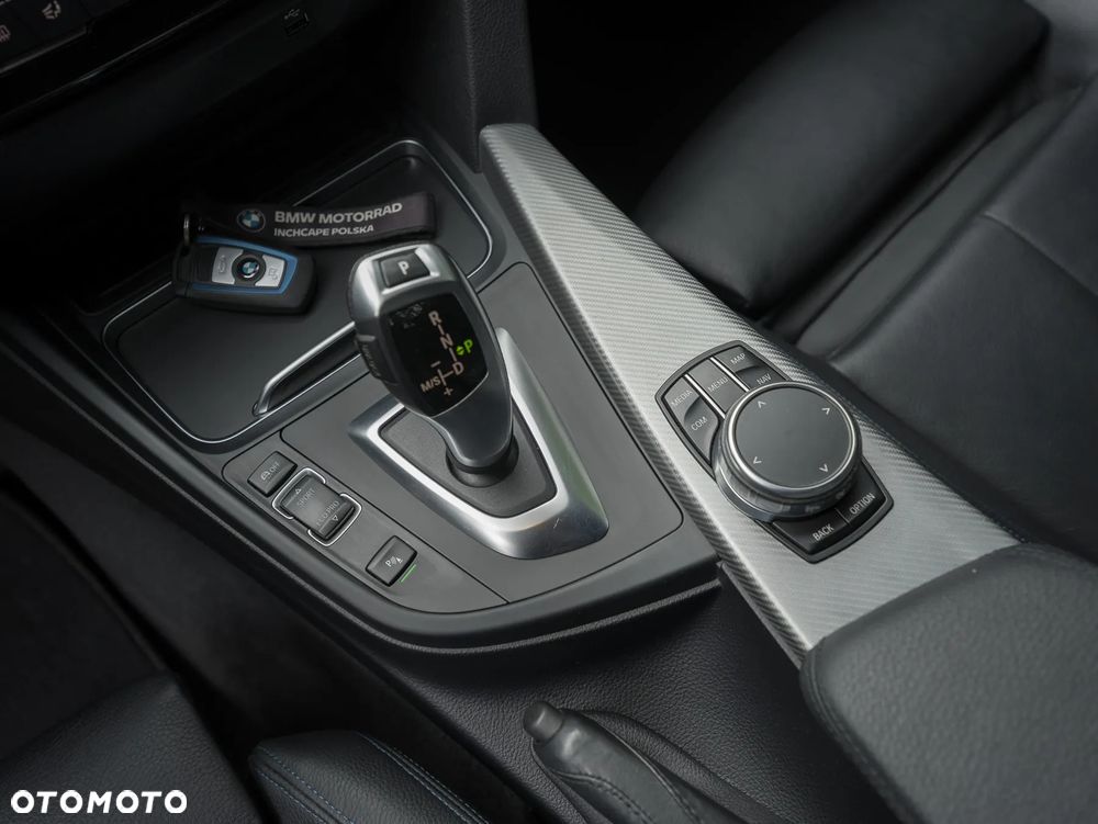 BMW Seria 3 320d M Sport Shadow - 22