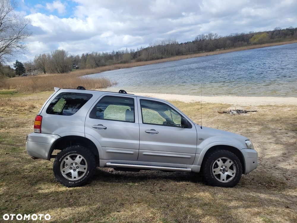 Ford Maverick 3.0 V6 Limited - 6