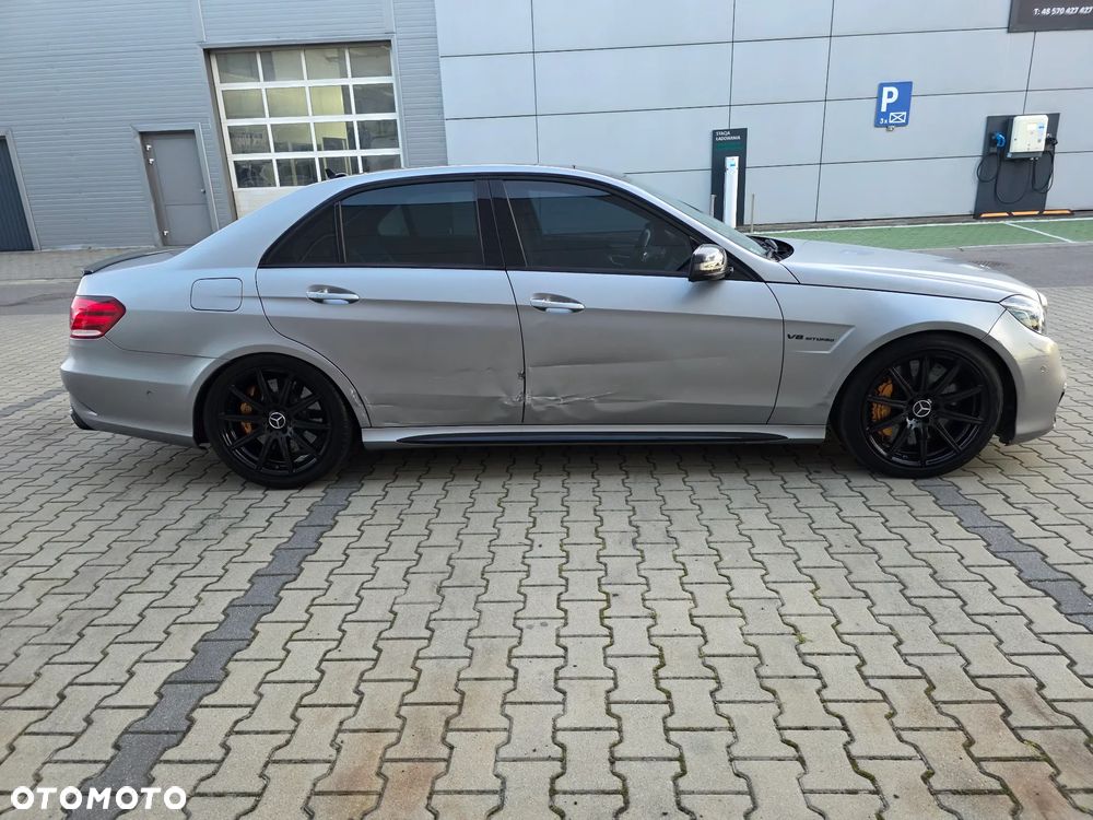Mercedes-Benz Klasa E 63 AMG S 4-Matic - 7