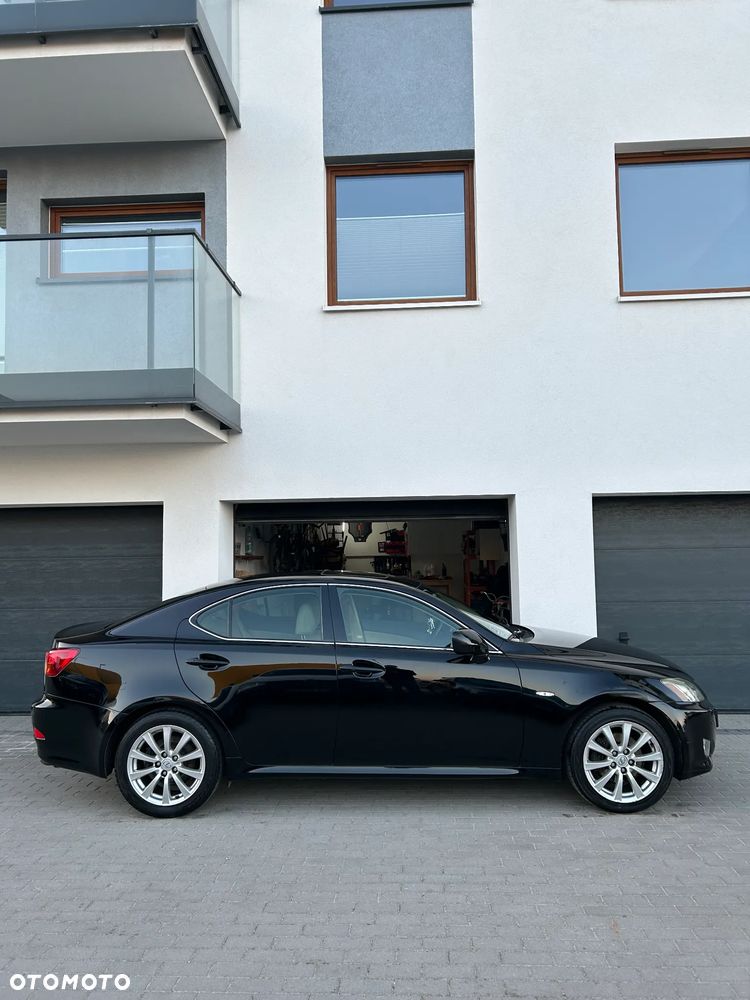 Lexus IS 220 D Prestige - 5