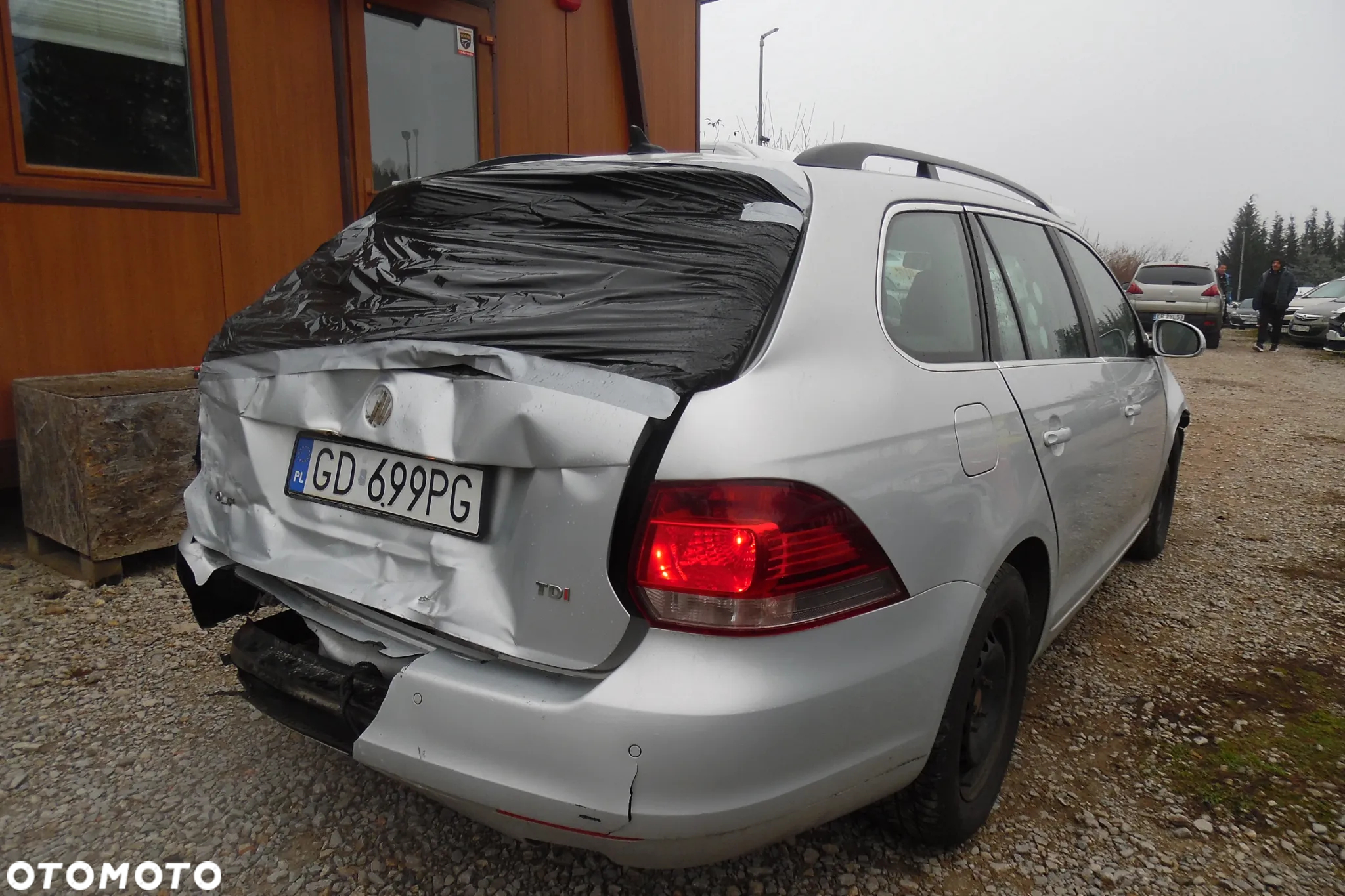 Volkswagen Golf 1.6 TDI BlueMotion Technology Comfortline - 3