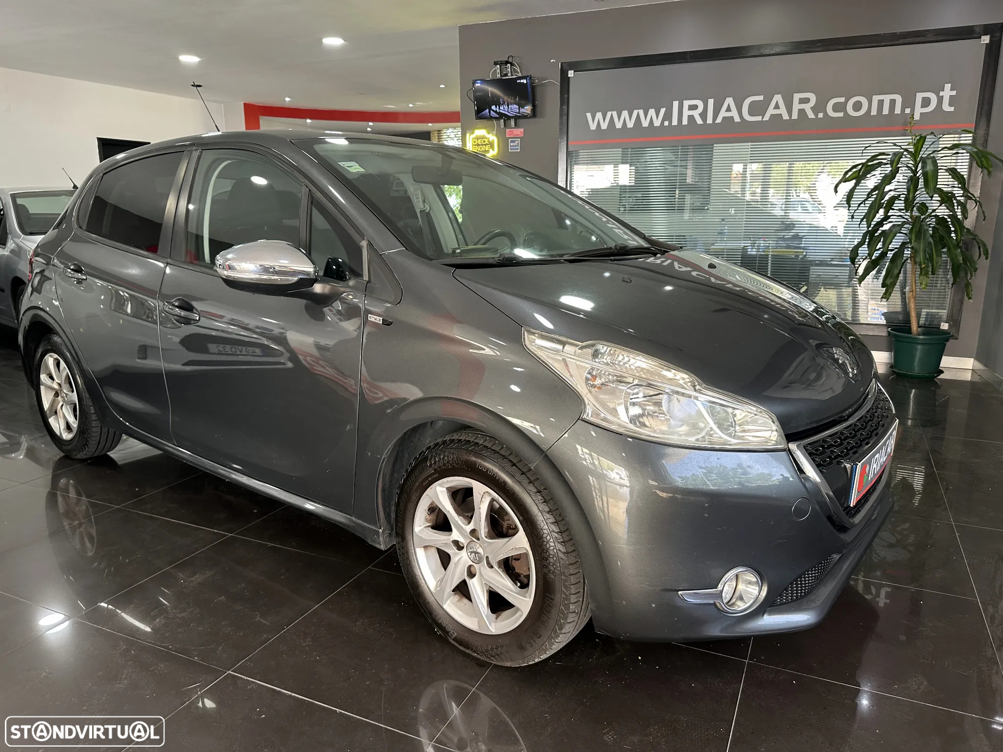 Peugeot 208 1.2 PureTech Style - 3