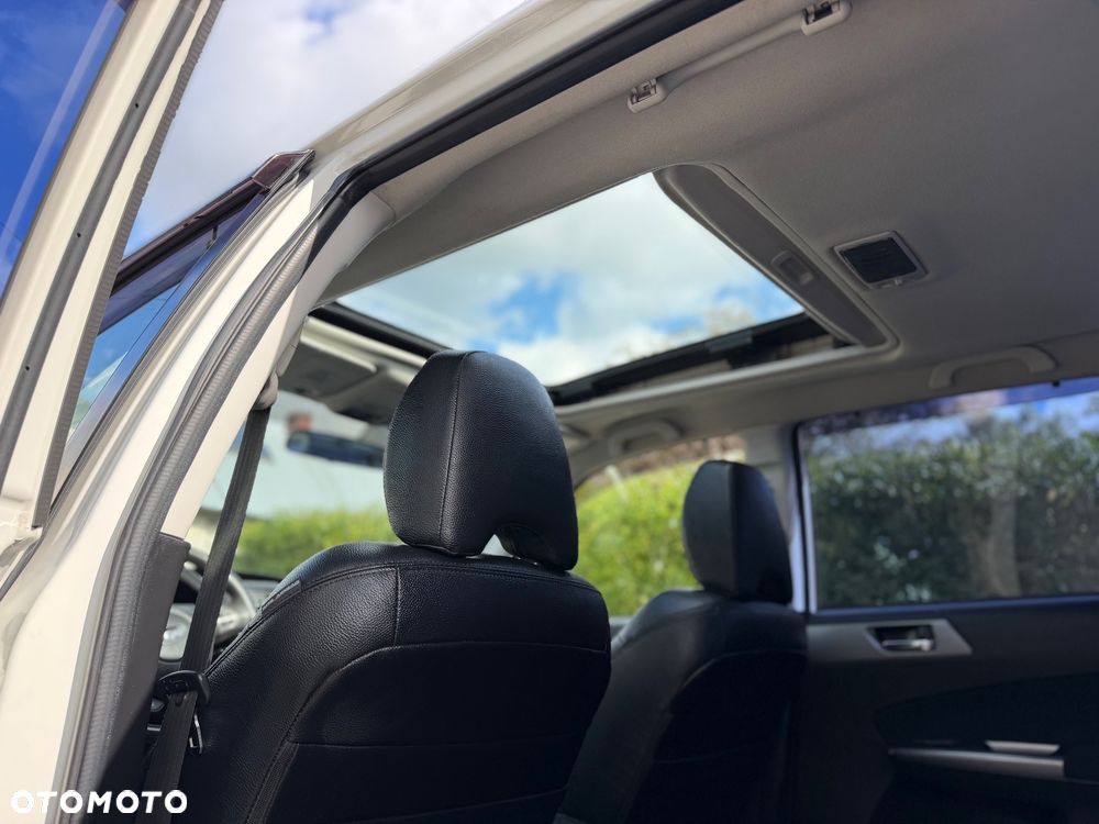 Subaru Forester 2.0X Exclusive - 21
