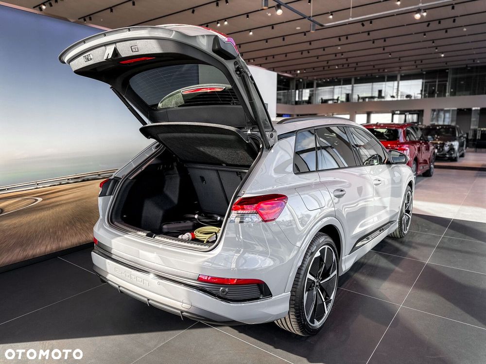 Audi Q4 e-tron - 10