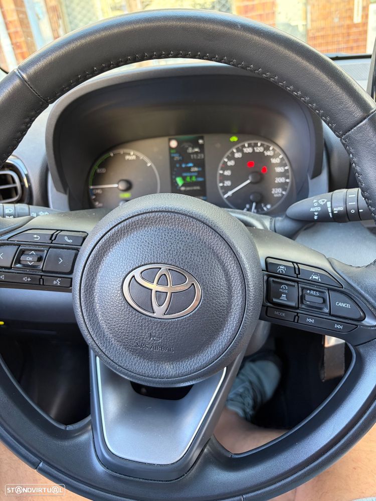 Toyota Yaris 1.5 HDF Comfort - 8