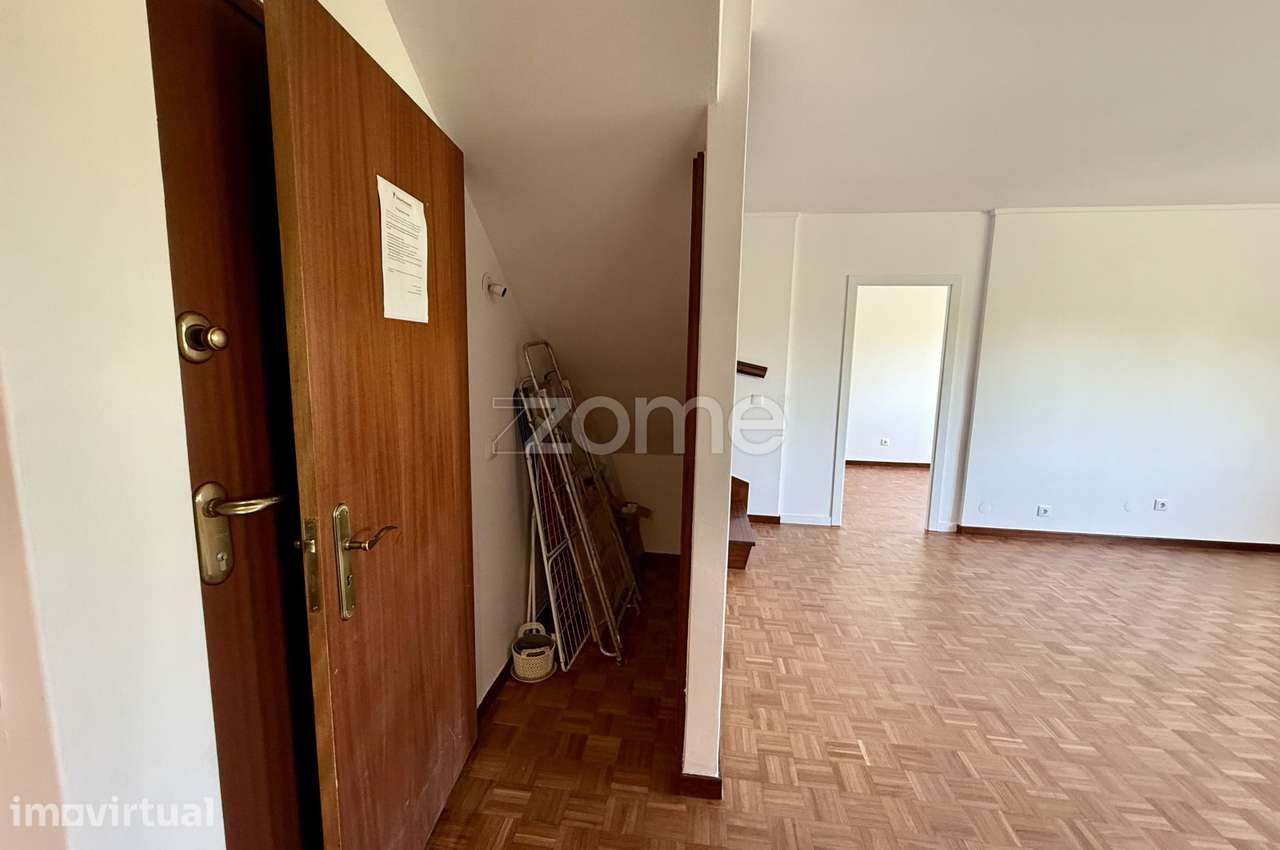 T4 Duplex para Arrendamento com 1 lugar garagem Avenidas Novas - Grande imagem: 5/29