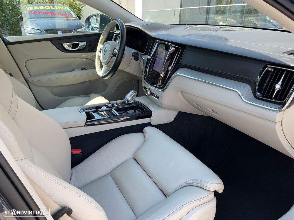 Volvo V60 2.0 T6 AWD TE Inscription - 40