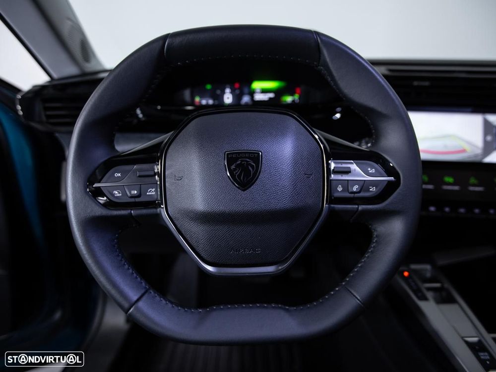 Peugeot 408 1.2 Hybrid Allure e-DCS6 - 15