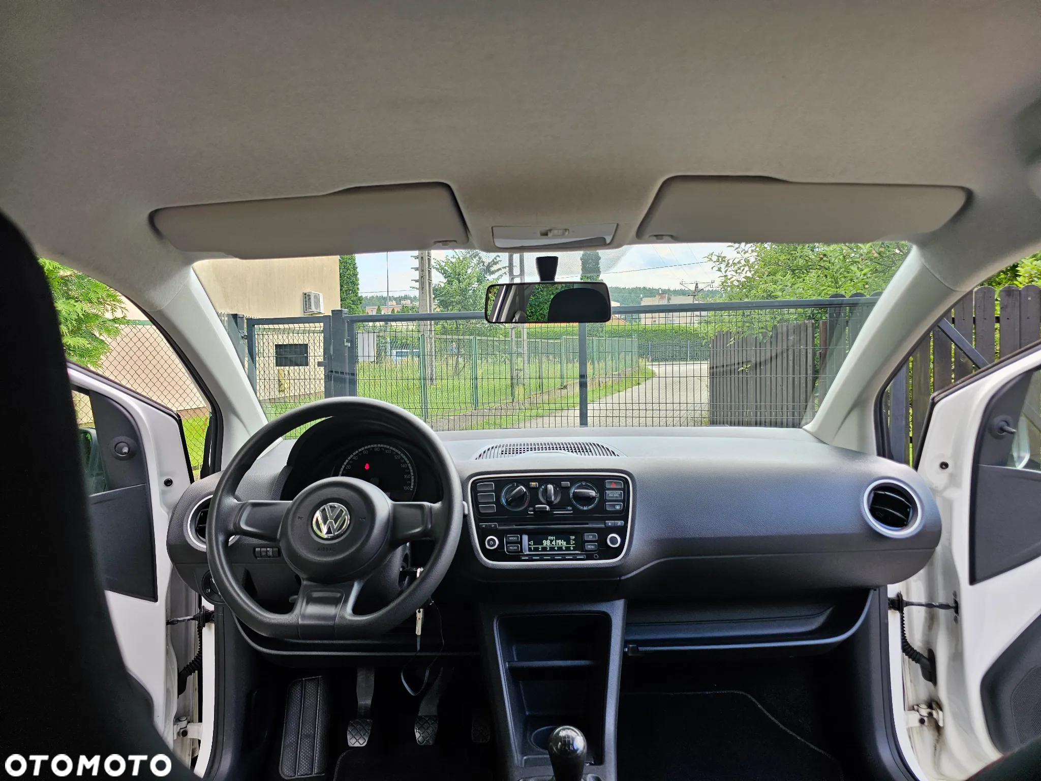 Volkswagen up! 1.0 move - 9