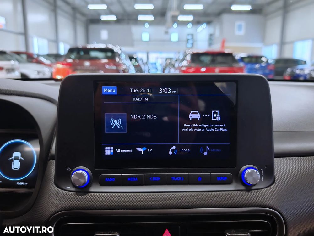 Hyundai KONA EV Select - 21