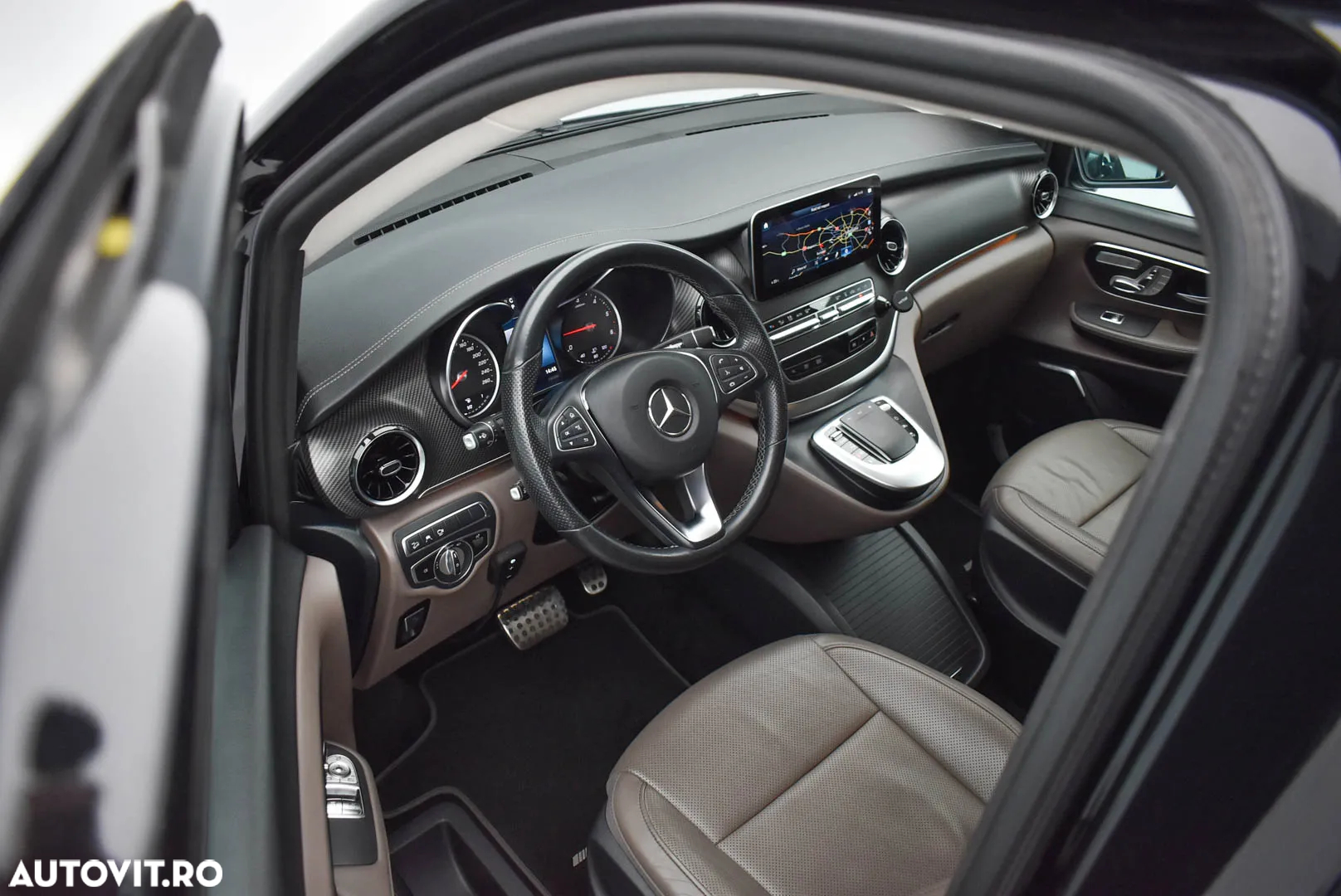 Mercedes-Benz V 300 d Extralung Avantgarde - 8