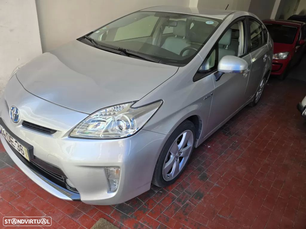 Toyota Prius 1.8 Exclusive - 2