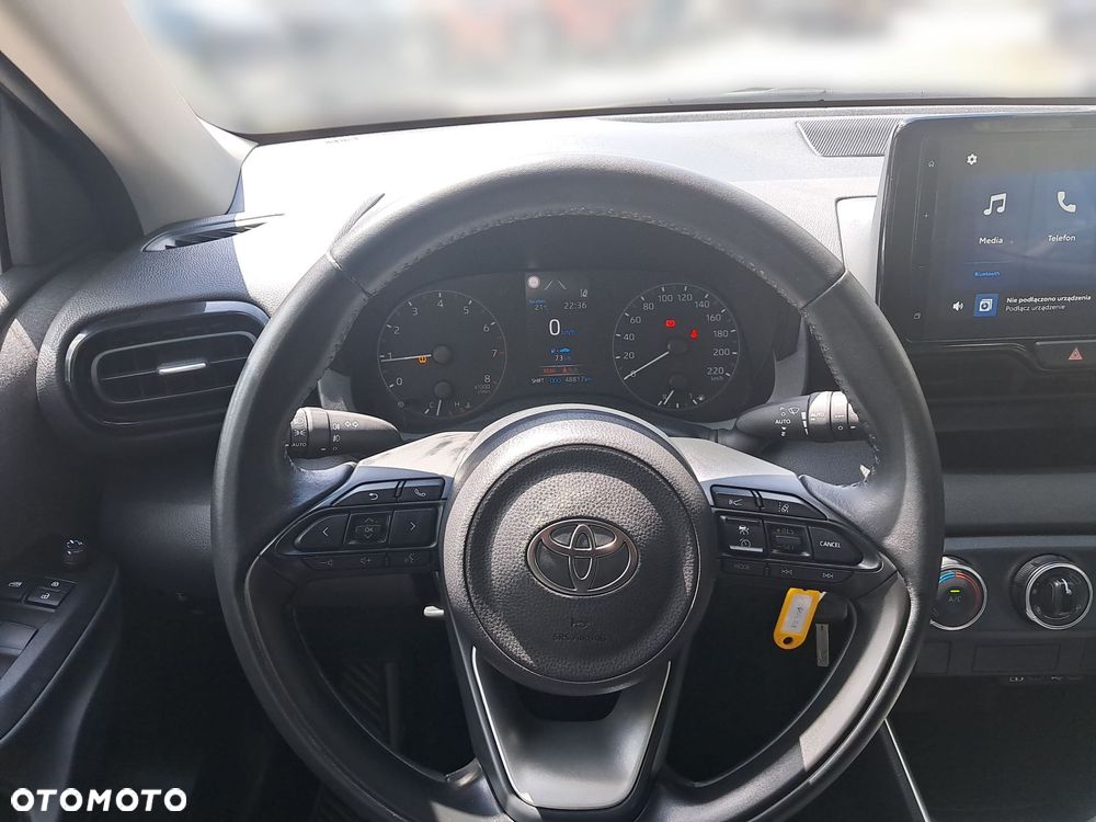Toyota Yaris 1.5 Comfort - 6