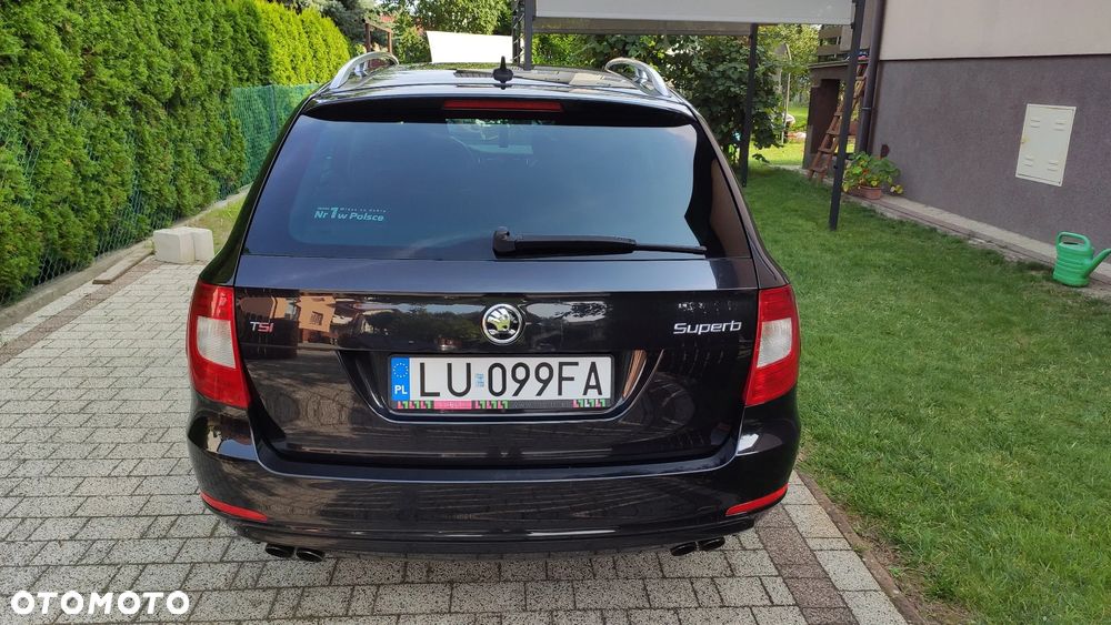 Skoda Superb 2.0 TSI Platinum DSG - 2
