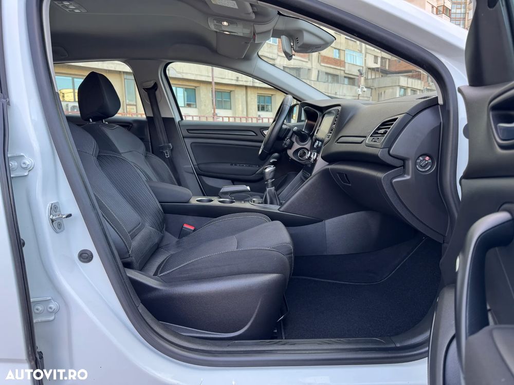Renault Megane ENERGY dCi 110 LIMITED - 13