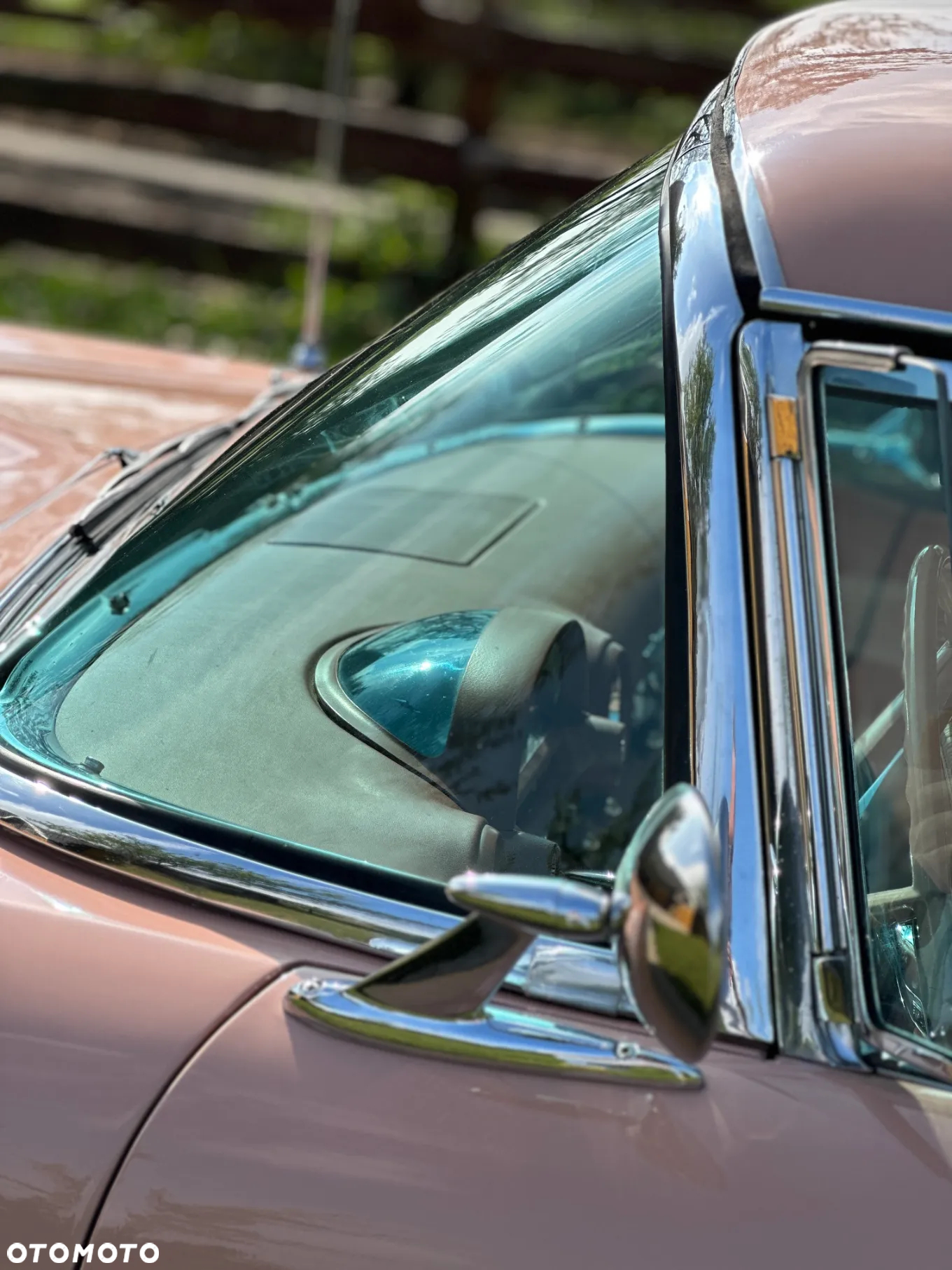 Ford Thunderbird - 22