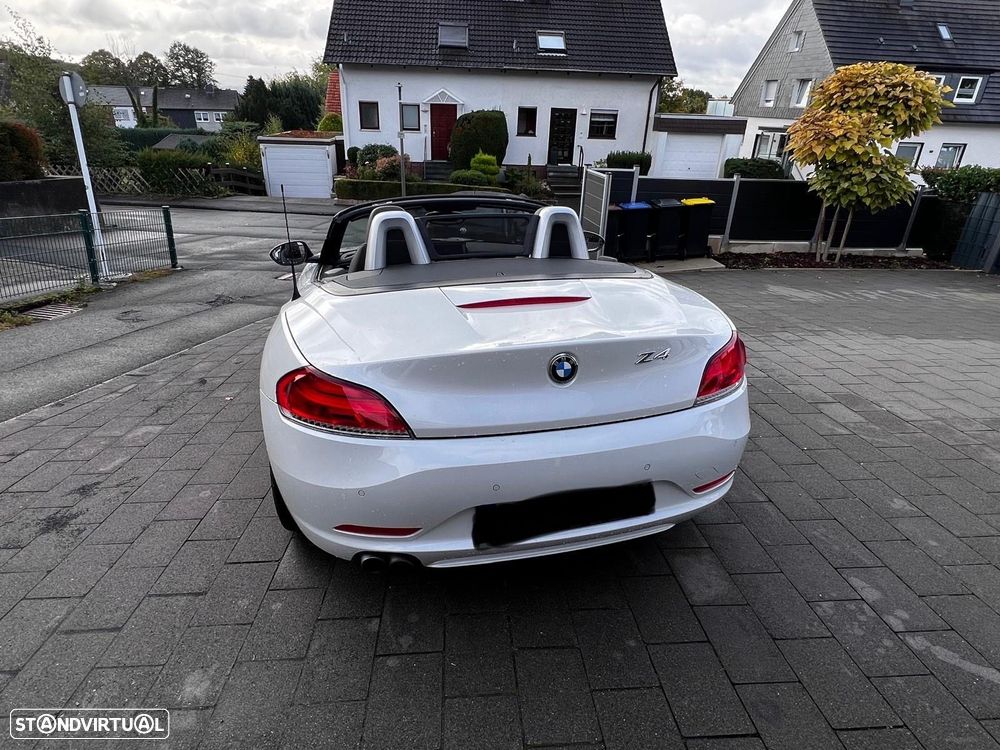 BMW Z4 sDrive20i - 17