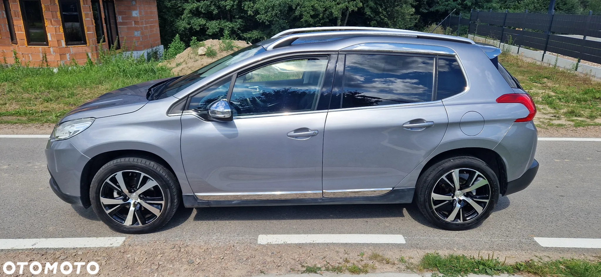 Peugeot 2008 120 VTI Allure - 3