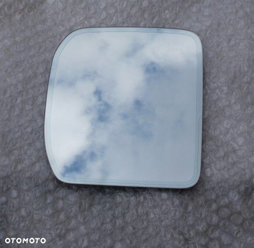 LAND ROVER DEFENDER II WKŁAD LEWEGO LUSTERKA FOTOCHROM EUROPA - 1