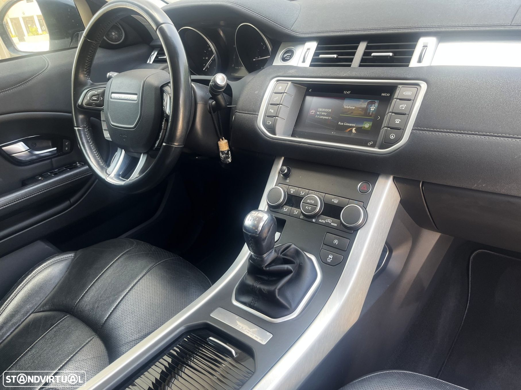 Land Rover Range Rover Evoque 2.0 eD4 SE Dynamic - 13