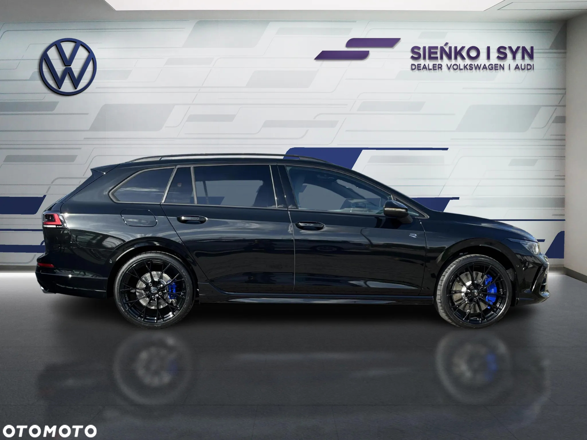 Volkswagen Golf VIII 2.0 TSI 4Motion R DSG - 6