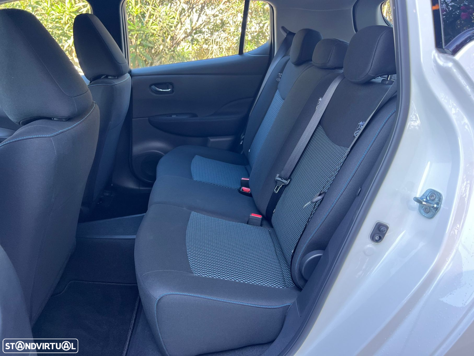 Nissan Leaf Acenta Access - 13