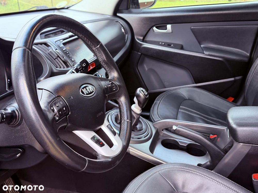 Kia Sportage - 16