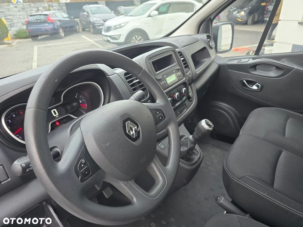 Renault Trafic Combi Life - 10