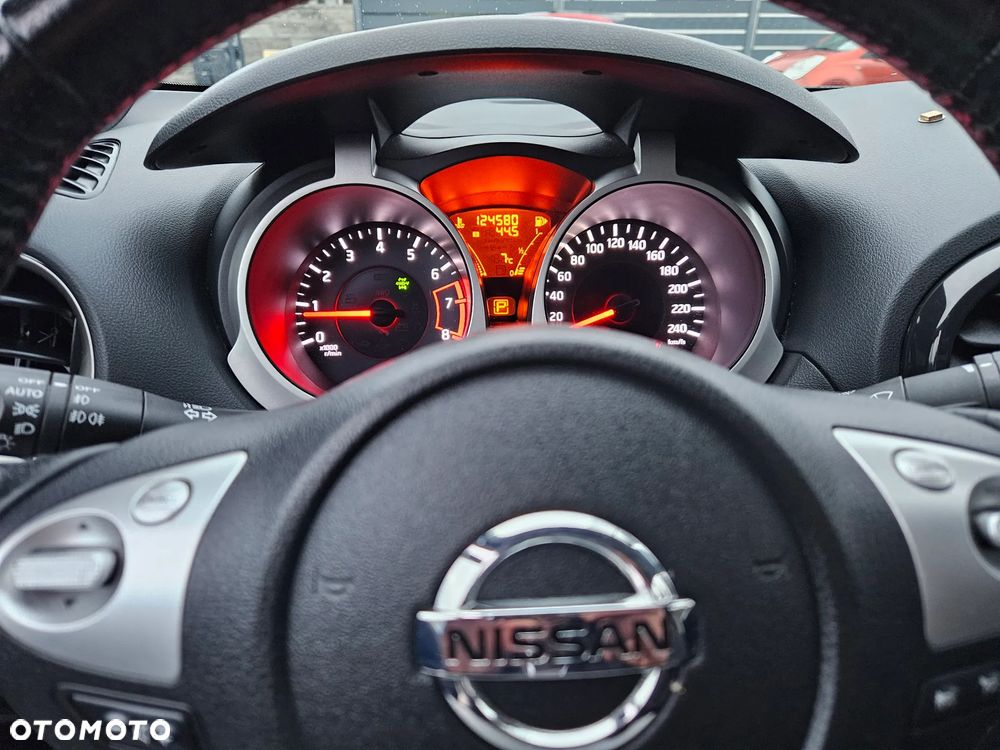 Nissan Juke 1.6 DIG-T ALL-MODE 4x4i CVT Shiro - 8