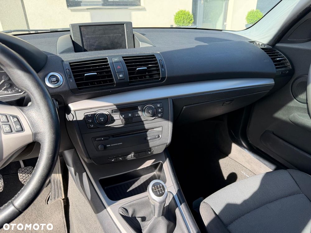 BMW Seria 1 - 13