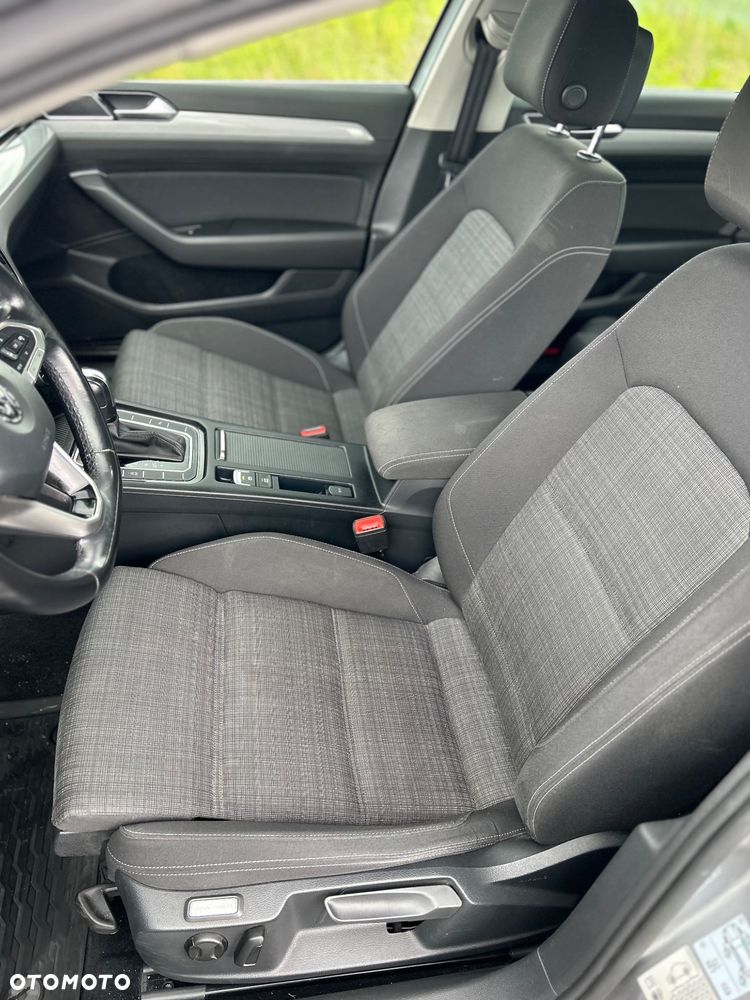 Volkswagen Passat 1.5 TSI EVO Business DSG - 26