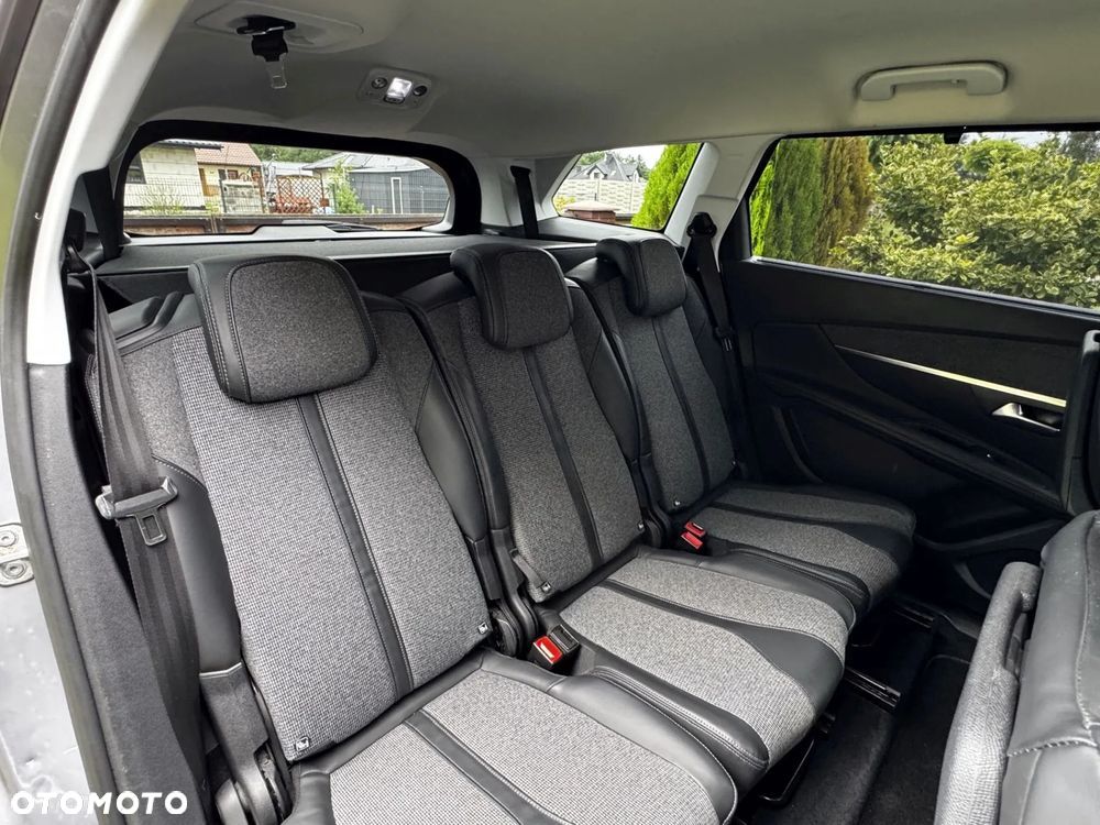 Peugeot 5008 1.6 BlueHDI Allure S&S - 8
