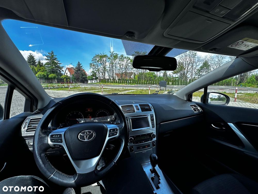 Toyota Avensis 2.2 D-CAT Prestige - 11