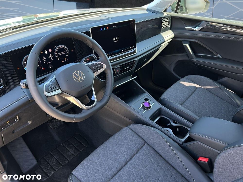 Volkswagen Tiguan - 6