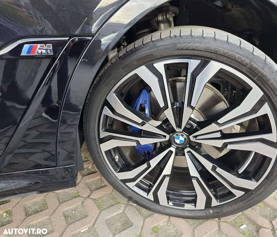 BMW X7 M60i xDrive AT MHEV - 6