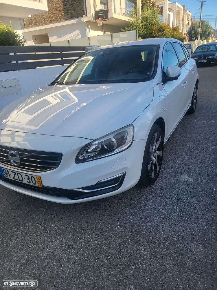 Volvo V60 D5 Geartronic Summum - 3