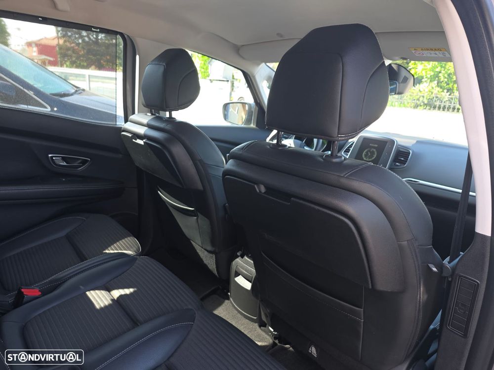 Renault Scénic 1.5 dCi Dynamique S - 33