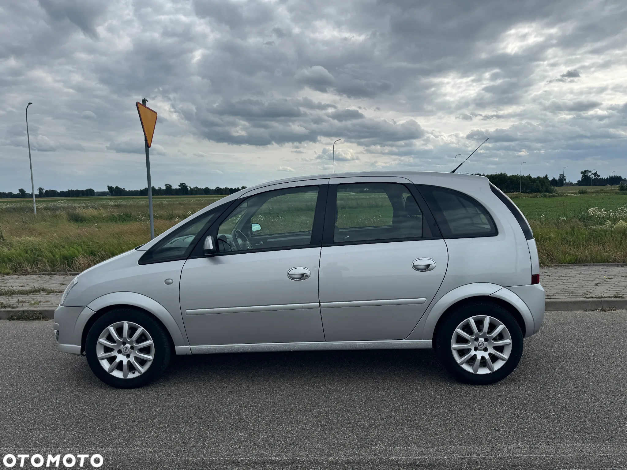 Opel Meriva 1.6 16V Enjoy - 7