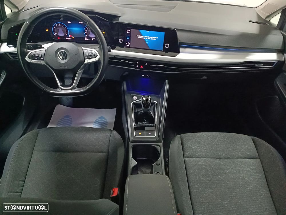 VW Golf 1.0 TSI Trendline Pack - 21