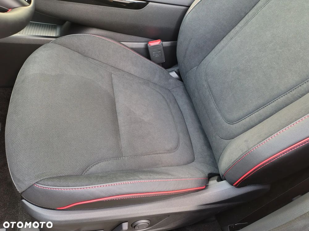 Hyundai Tucson 1.6 T-GDi HEV N-Line 2WD - 19