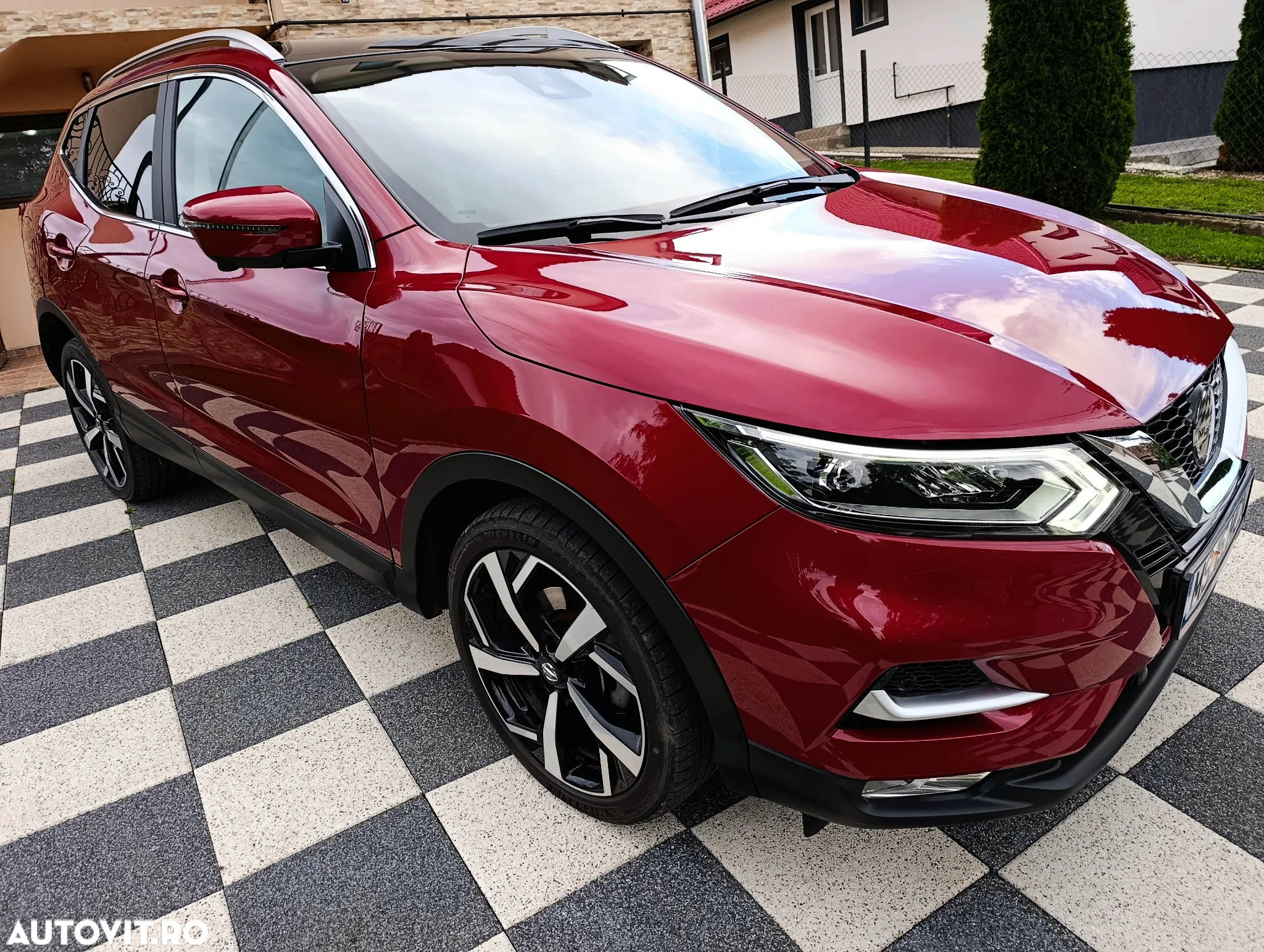 Nissan Qashqai 1.7D 150CP ALL MODE 4X4-I Tekna - 2