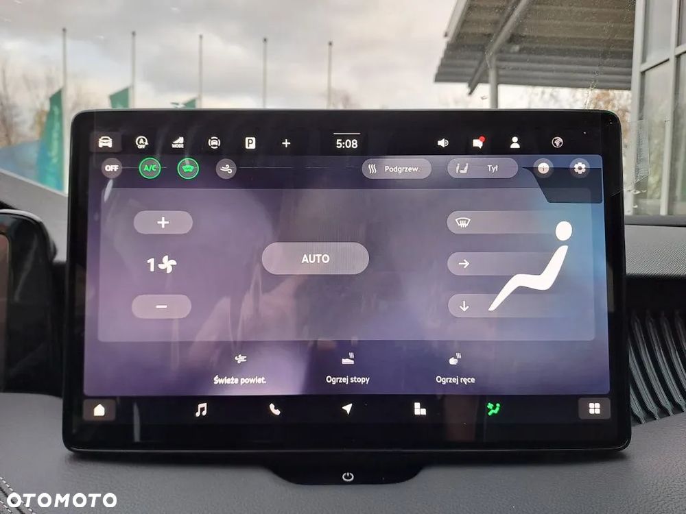 Skoda Superb 2.0 TDI SCR 4x4 L&K DSG - 18