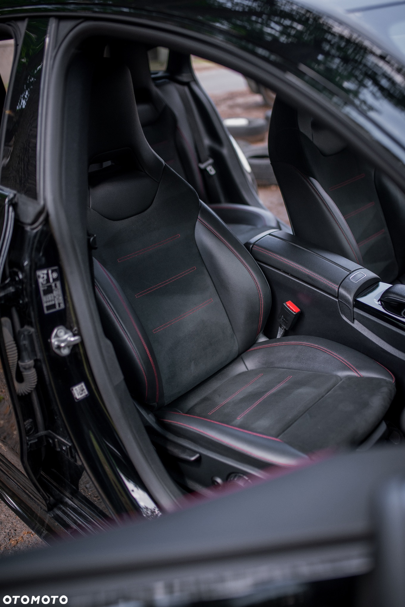 Mercedes-Benz CLA 200 AMG Line 7G-DCT - 3