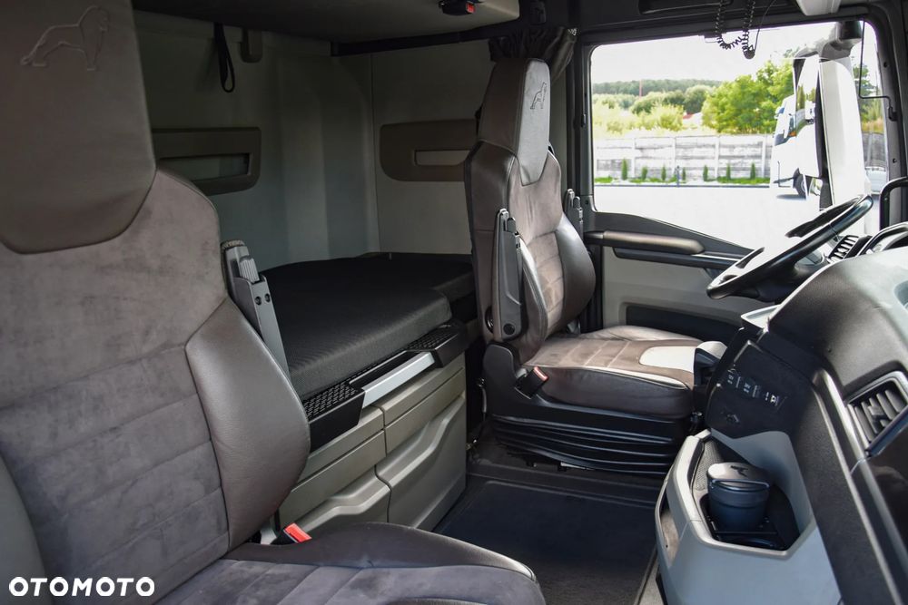  Man - Man   　Mania S1 Obszycie kierownicy MAN TGX - Tuning i Modyfikacja